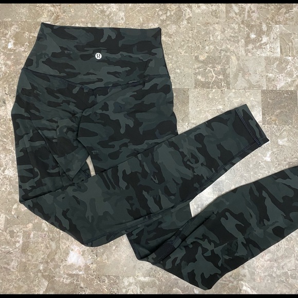 lululemon athletica Pants - Lululemon leggings